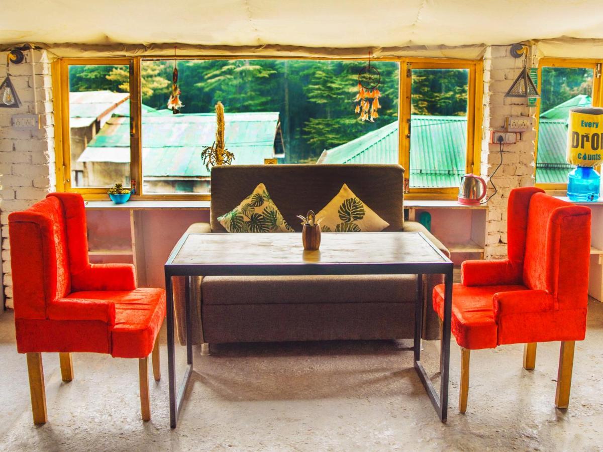 Young Monk Hostel & Cafe Old Manali Zewnętrze zdjęcie