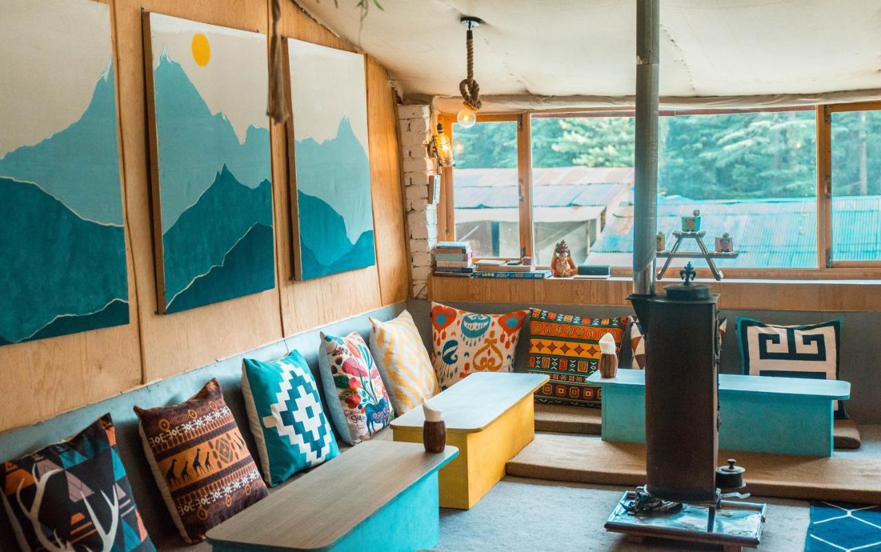 Young Monk Hostel & Cafe Old Manali Zewnętrze zdjęcie