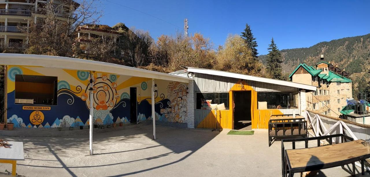 Young Monk Hostel & Cafe Old Manali Zewnętrze zdjęcie